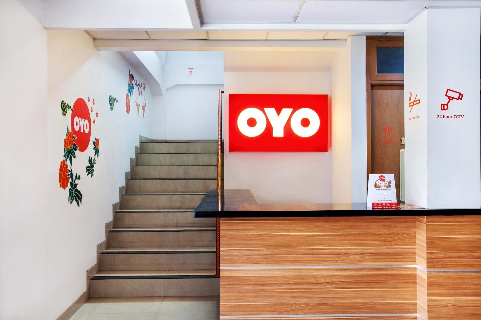Oyo-106萨瓦奇住宿酒店-近卡尔提尼医院 雅加达 外观 照片